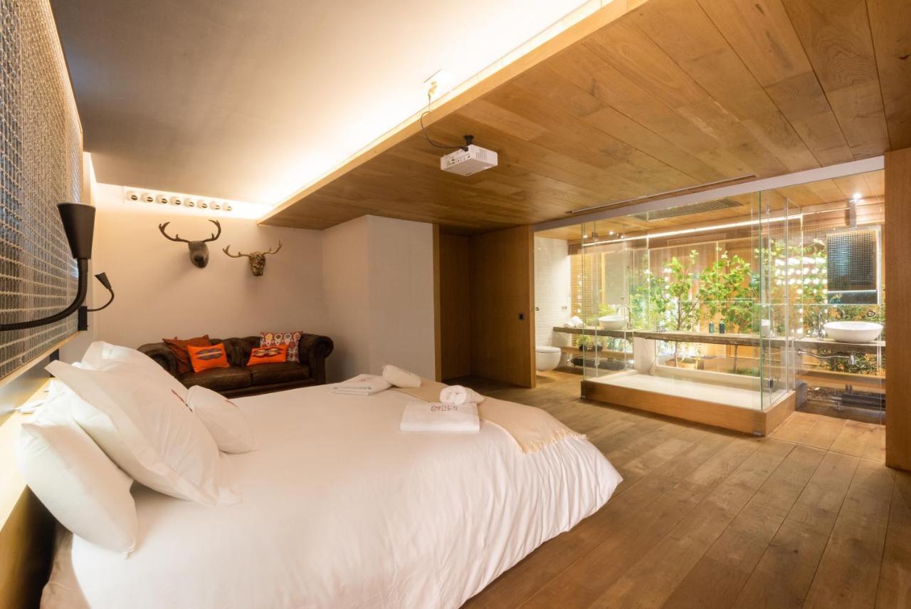 Petit Luxe Loft Apartment Terrassa Exterior photo